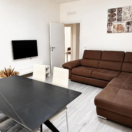 Hébergement de vacances Seicuori - 2 Camere, 2 Bagni, Parcheggio