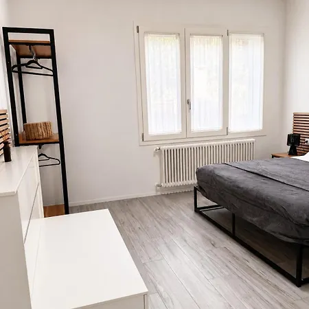 Дом отдыха Seicuori - 2 Camere, 2 Bagni, Parcheggio Падуя