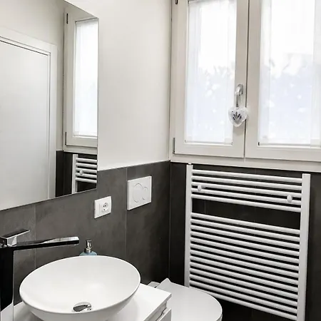 Seicuori - 2 Camere, 2 Bagni, Parcheggio 度假居 帕多瓦